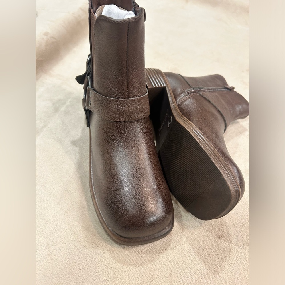 Steve Madden girls boot - Picture 2 of 4